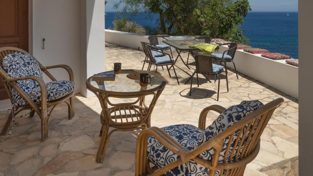 Ivi Beach Front Villa, Leros Vromolithos Ngoại thất bức ảnh